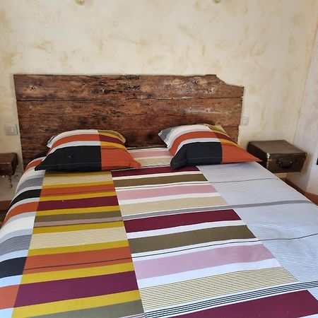 La Tour Du Terroir Bed & Breakfast Rivesaltes Eksteriør bilde